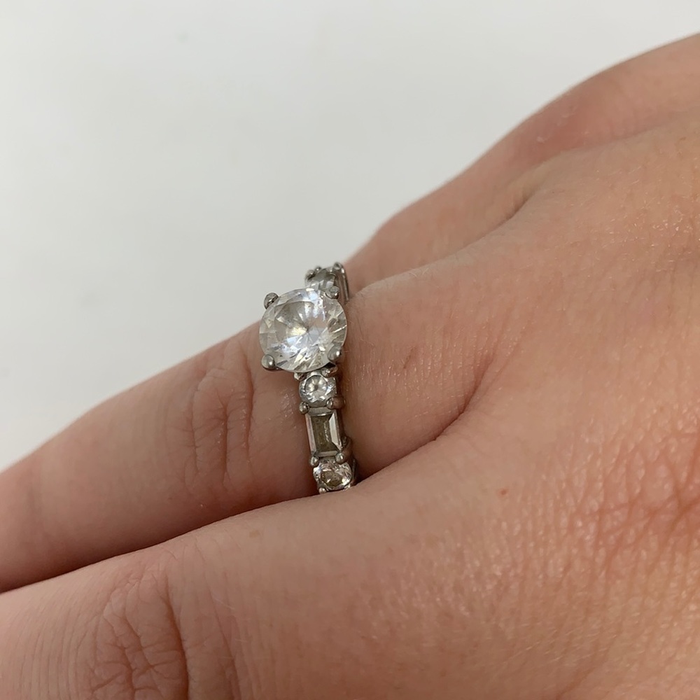 925 Sterling Silver CZ Engagement Ring Size 8 Round Cut Wedding Promise Ring